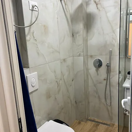 Appartement E&b Cosy 2 Tirana